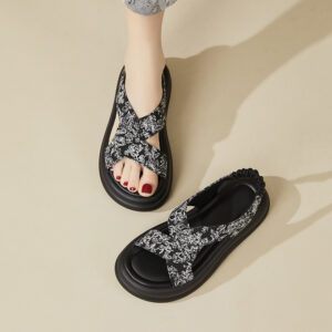Sandal Nữ Cao 5Cm Thêu Hoa AG0005
