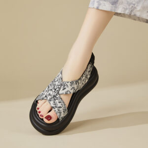 Sandal Nữ Cao 5Cm Thêu Hoa AG0005