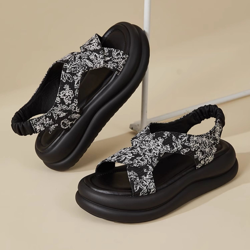 Sandal Nữ Cao 5Cm Thêu Hoa AG0005